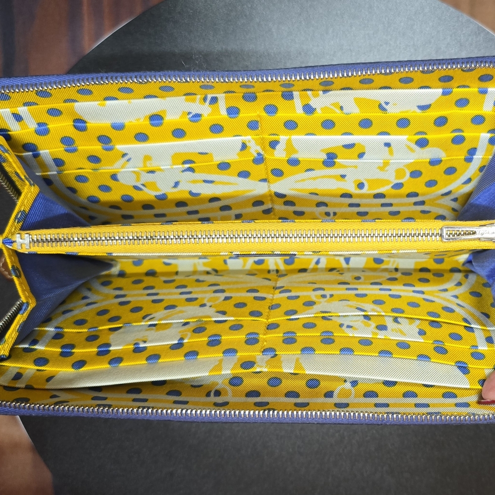 Hermes Azap Silk'in Long Wallet - EUC - RARE - COA - Picture 7 of 16